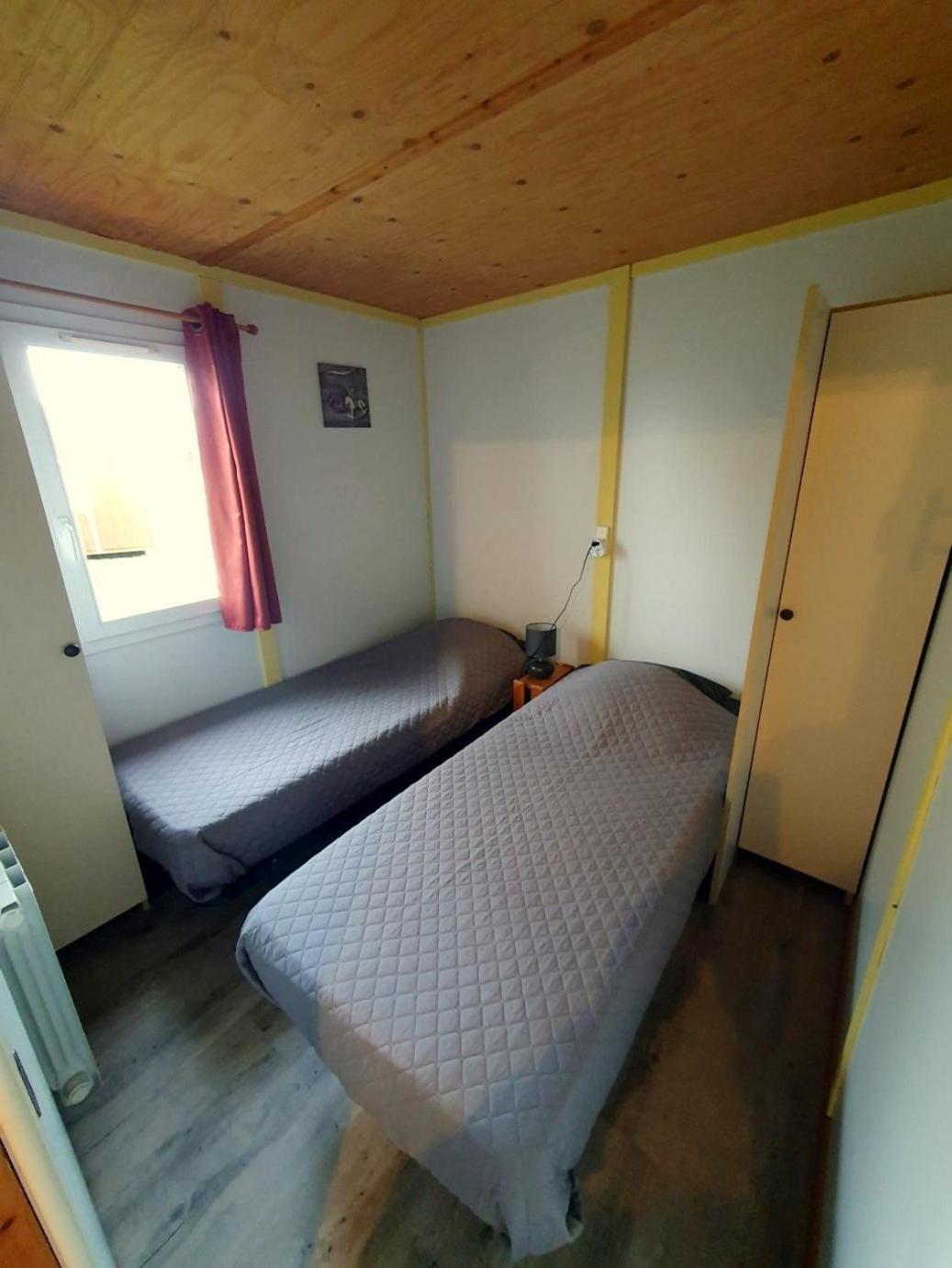 Les Chalets Du Quignon Autry-le-Chatel Δωμάτιο φωτογραφία